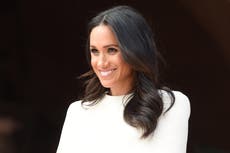Meghan Markle hace un pastel casero para agradecer a mujeres que ayudan a entregar comidas en plena pandemia