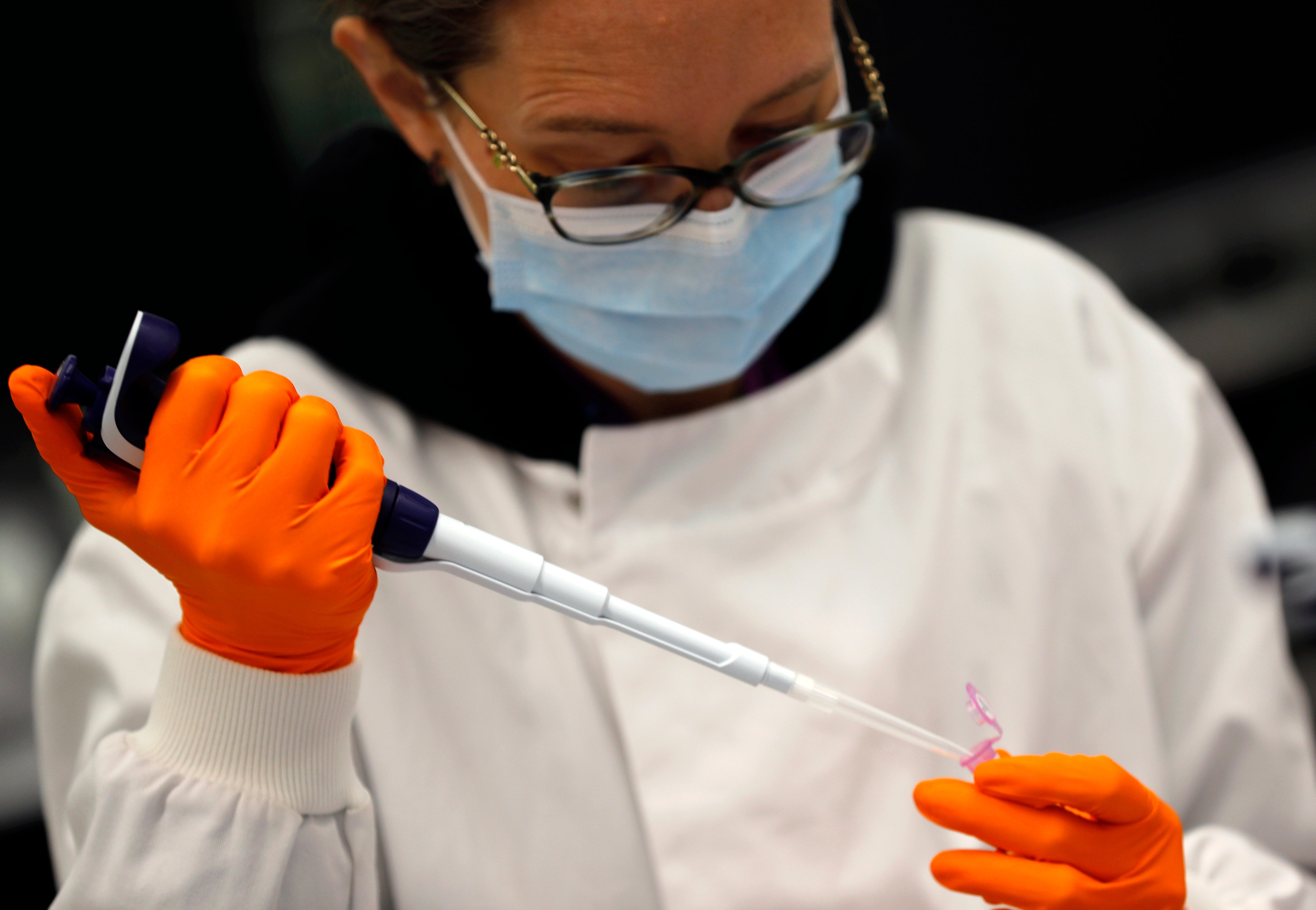 BA.2: Se detectan más de 400 casos de nueva subvariante de ómicron en Inglaterra