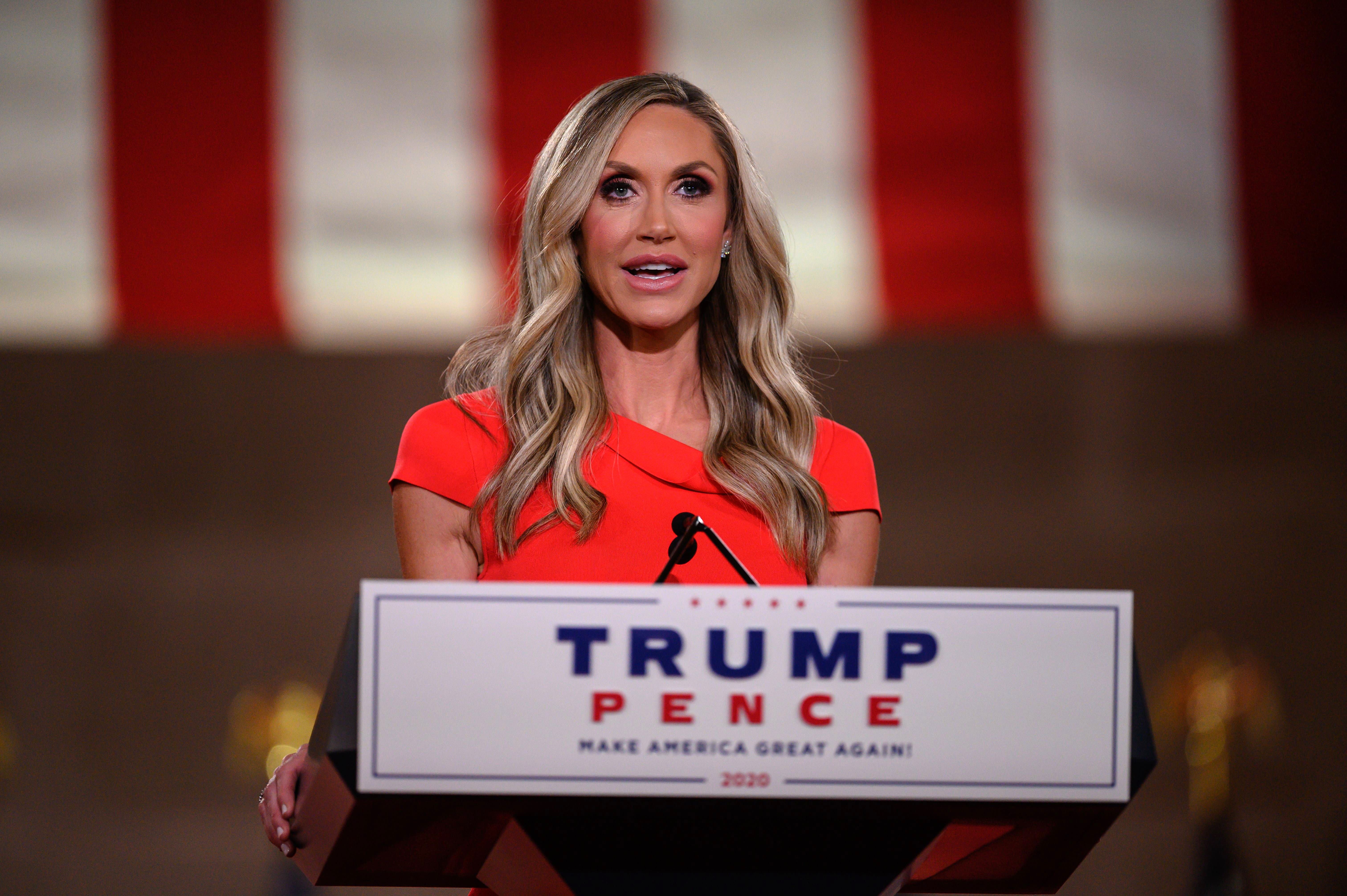 Lara Trump contratada como colaboradora de Fox News