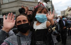Ecuador: Piden más restricciones al aumentar casos de COVID