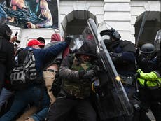 Dos agentes de la policía del Capitolio demandarán a Trump por disturbios y “graves daños emocionales”