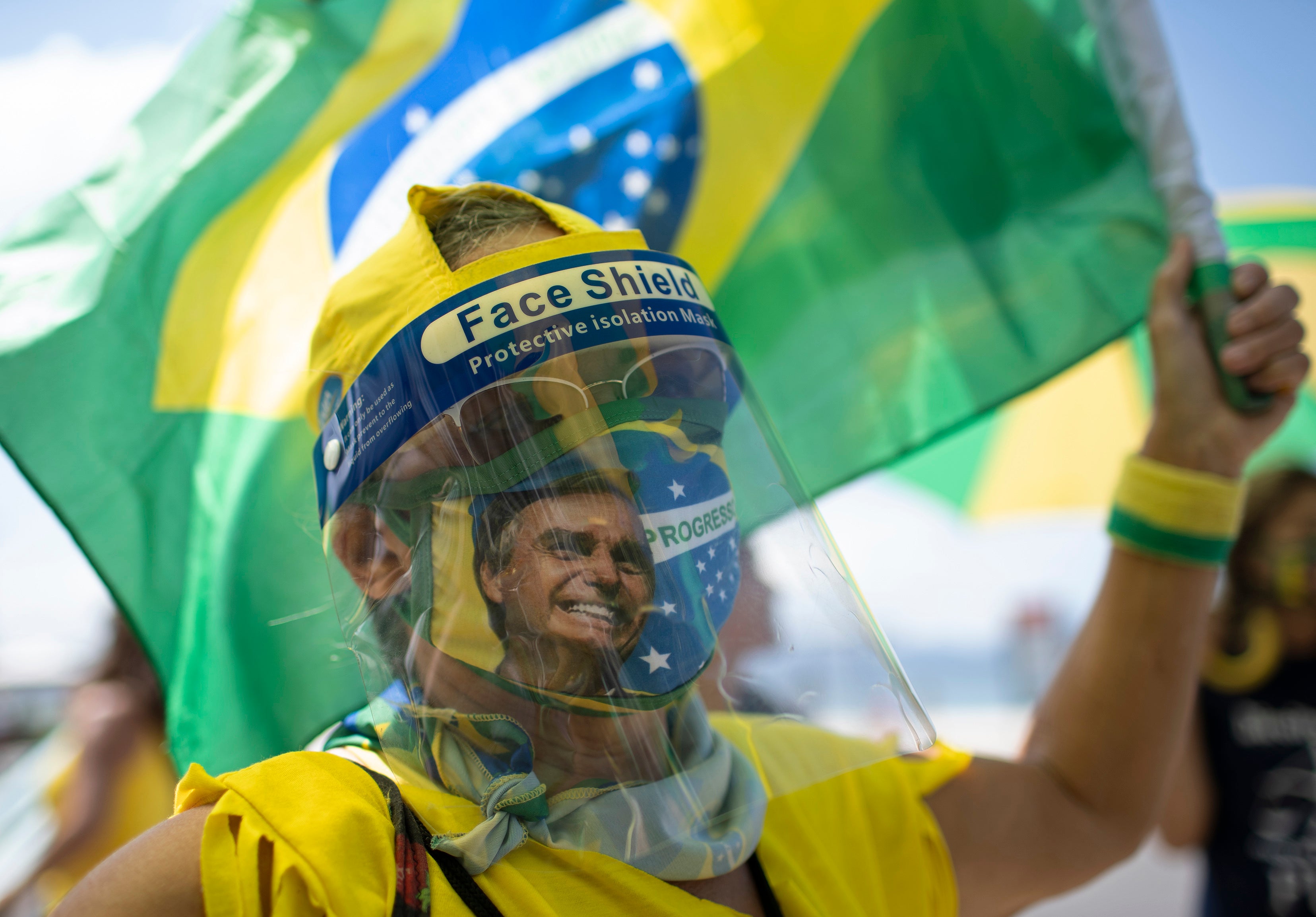 Brasil supera las 450 mil muertes por COVID-19