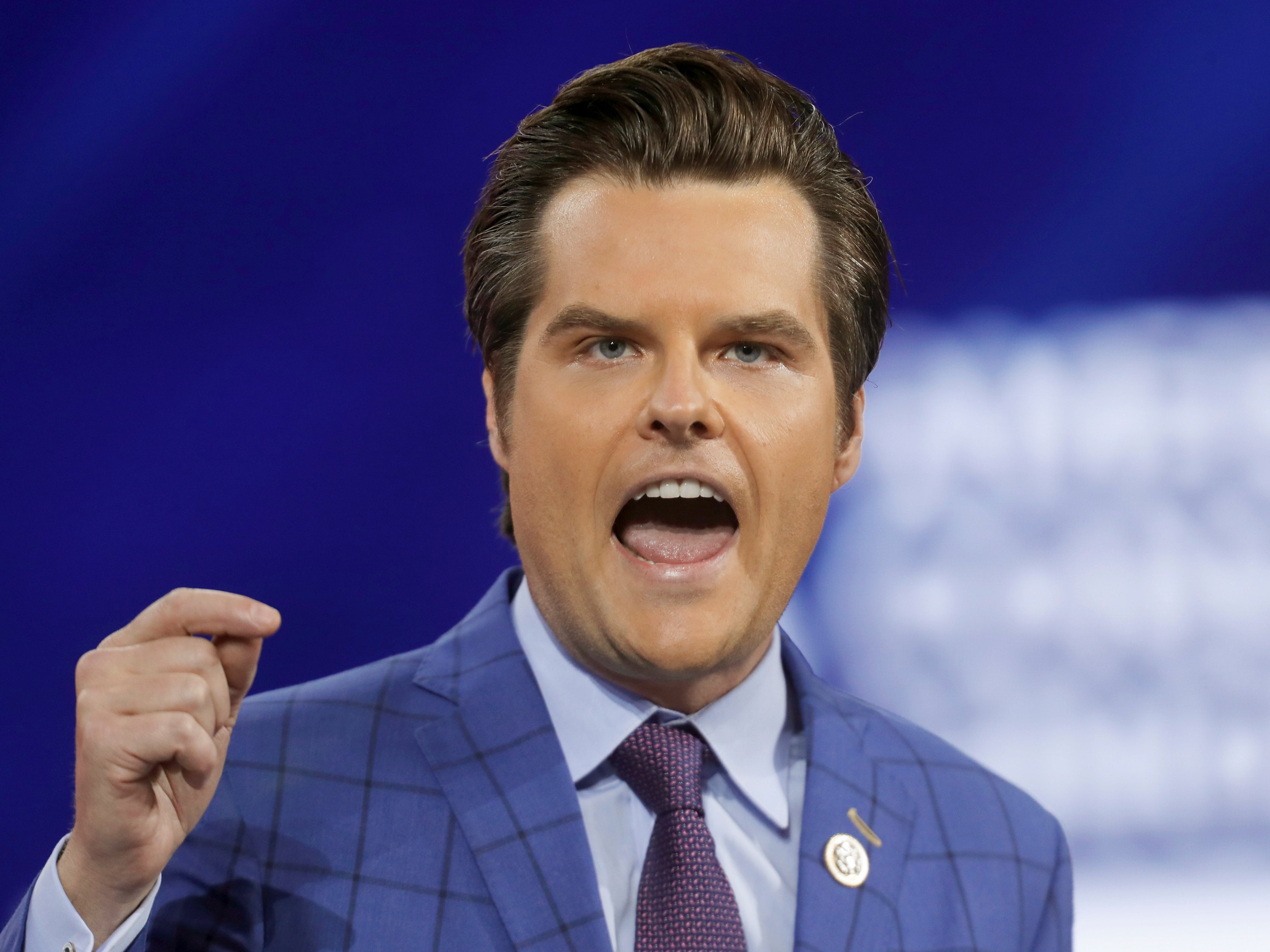 Matt Gaetz defendió la ‘pornografía de venganza’ diciendo que fotos de ex amantes eran “suyas para usar”, dice exlegislador