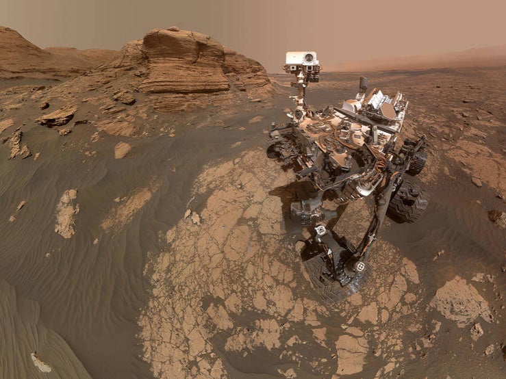 El rover Curiosity de la NASA envía una encantadora selfie desde la montaña Mont Mercout de Marte
