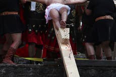 Pasión y muerte de Cristo en el Viernes Santo de Iztapalapa, en México; la pandemia opacó el evento