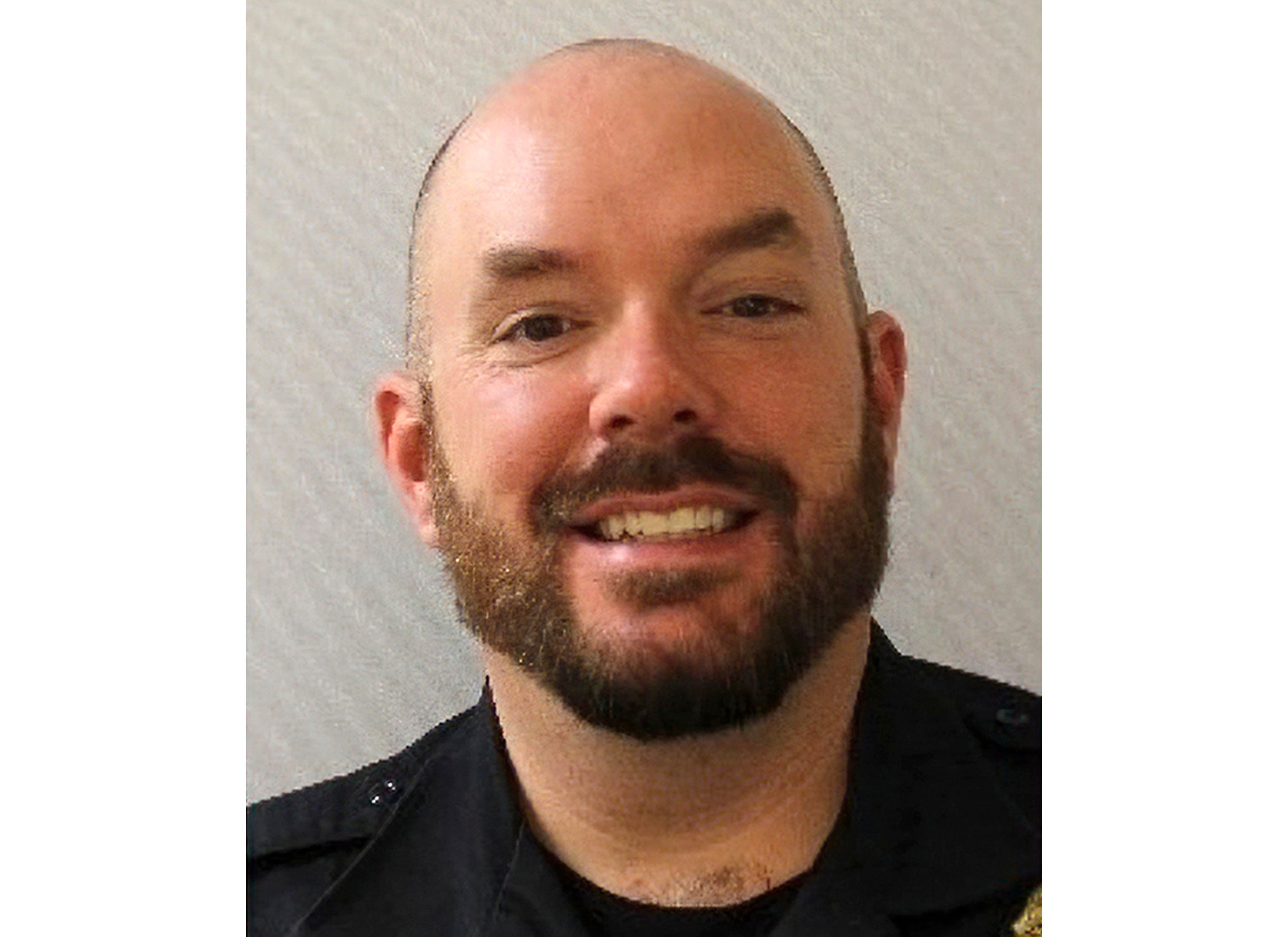 Oficial que murió en el ataque al Capitolio era un veterano de 18 años en la policía