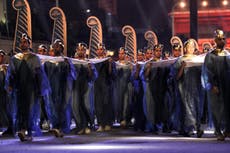 Momias egipcias desfilaron por el Cairo camino al nuevo museo