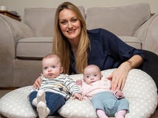 Mujer Británica se convierte en una de las pocas mujeres en el mundo en concebir mientras está embarazada
