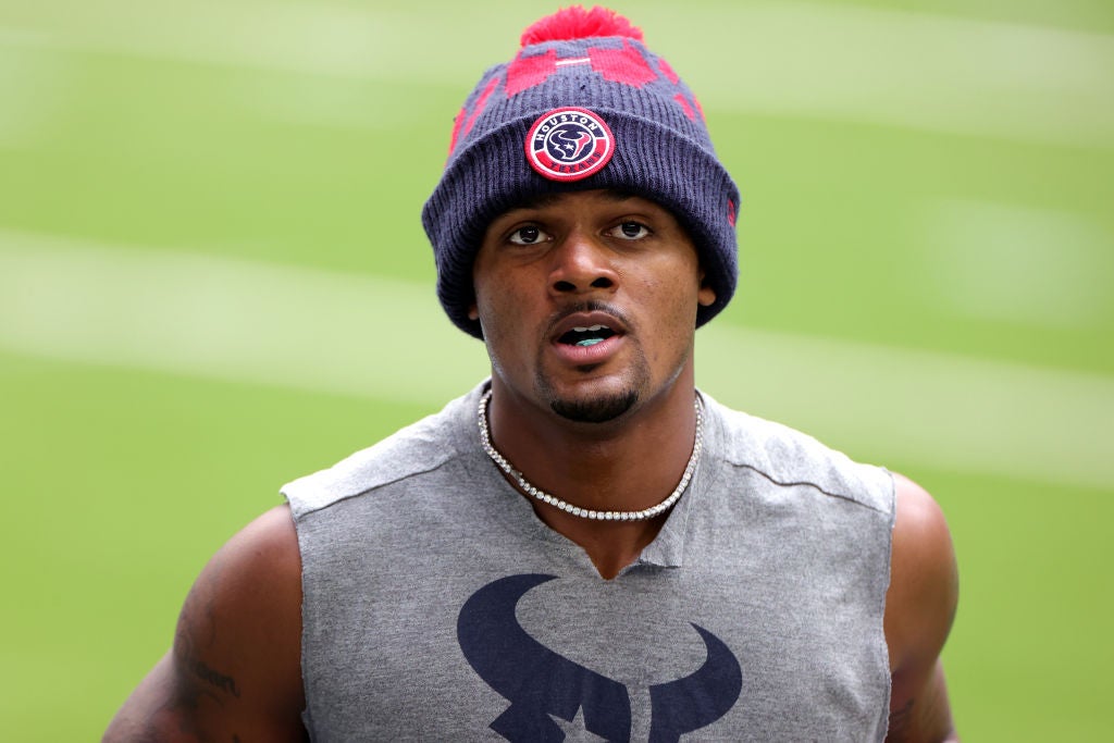 Nike suspende a Deshaun Watson de los Texanos por acusaciones de agresión sexual