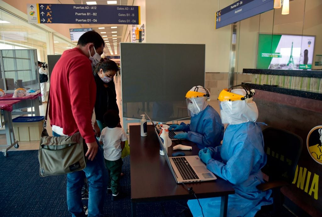 <p>La medida se tomó tras la suspensión del juego entre Independiente del Valle y Gremio de Porto Alegre</p>