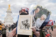 ¿Cómo afrontarán la reina y la monarquía la pérdida del príncipe Felipe?
