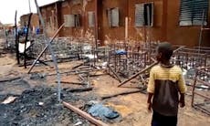 Incendio en escuela de Níger mata a 20 niños
