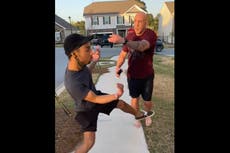 Video de hombre negro siendo acosado por caminar “en el vecindario equivocado” se vuelve viral