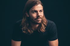 Medios derechistas me llamaron “socialista” por darles a mis trabajadores un salario mínimo de $70.000