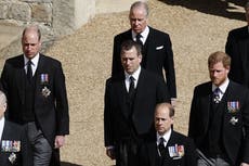 Según los informes, el príncipe William pidió que se apartara de Harry en la procesión del funeral del príncipe Felipe