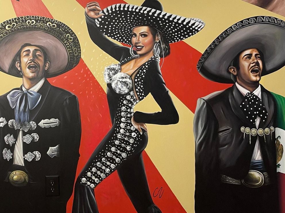 <p>La pintura, creada por el artista Christian Moya, presenta a Pedro Infante, Jorge Negrete y Thalía como íconos de la música y actuación mexicana</p>