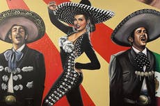 Imagen de Thalía es plasmada en un espectacular mural en Nueva York