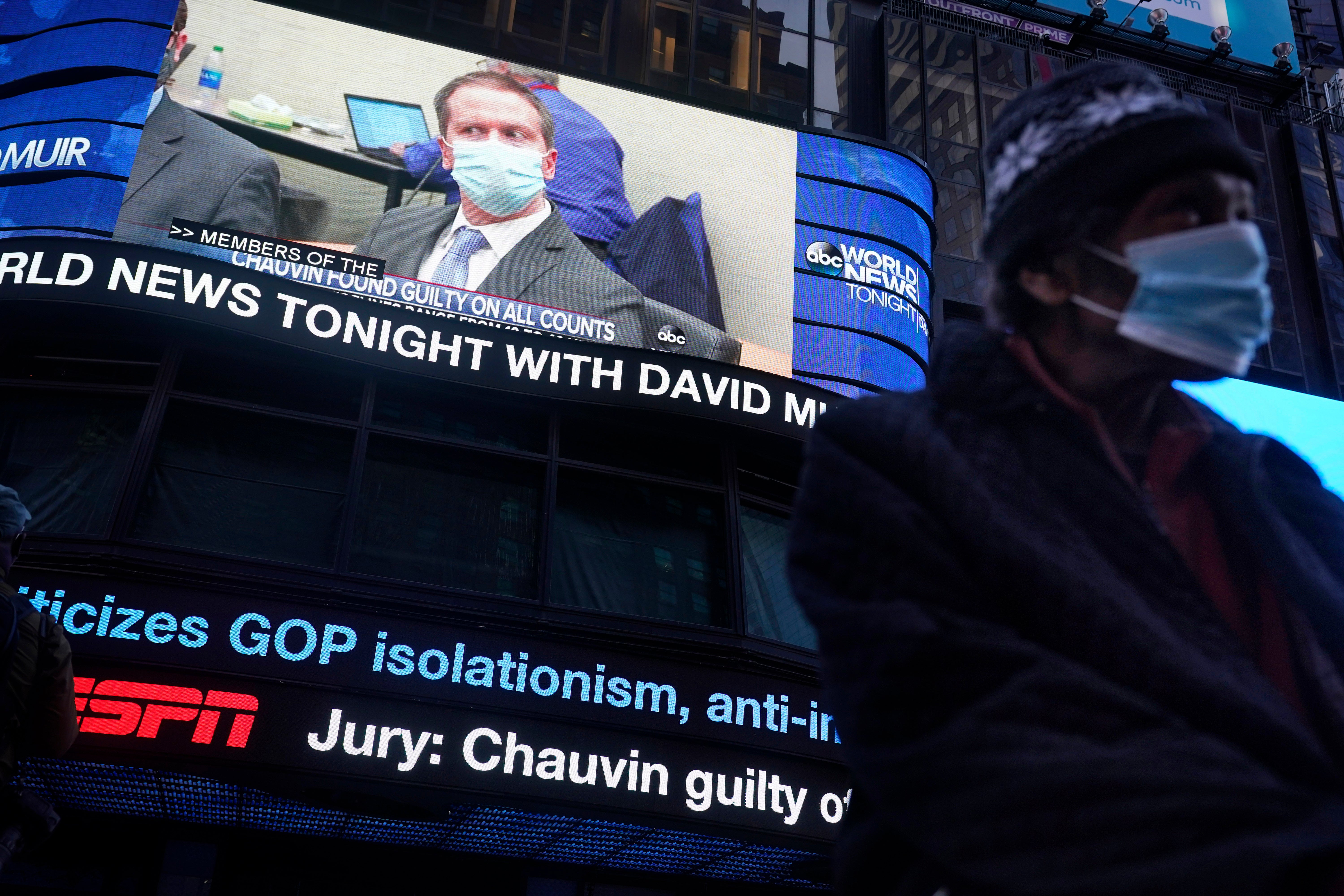 Fui oficial de policía de Boston durante 27 años. Sé cómo Derek Chauvin se convirtió en asesino