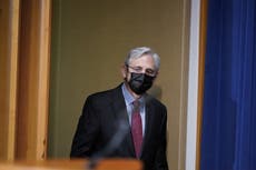 Fiscal de Merrick Garland anuncia investigación policial de Minneapolis, tras caso Chauvin