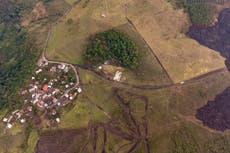 Guatemala: lava de volcán a punto de tragarse una comunidad