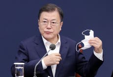 Presidente de Corea del Sur critica intento de Trump por desnuclearización; fracasó diplomacia con Corea del Norte