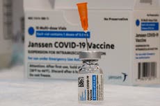 Con aval de los expertos, EEUU aplica vacuna de J&J de nuevo