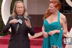 Paul Raci, elogiado por usar lenguaje de señas mientras hablaba en la alfombra roja de los Oscar