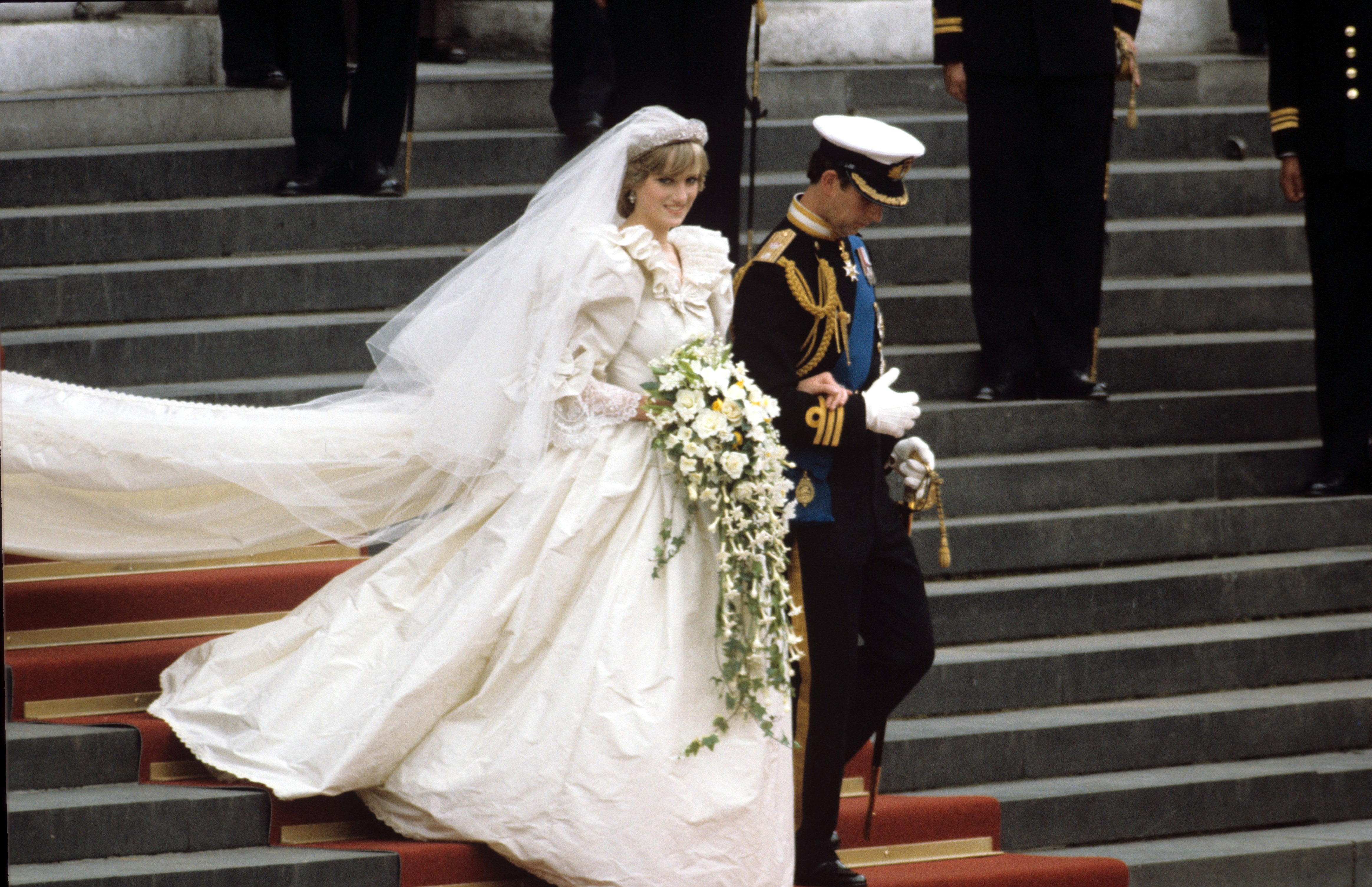 El vestido de novia de la Princesa Diana se exhibirá en la exposición de estilo real del Palacio de Kensington
