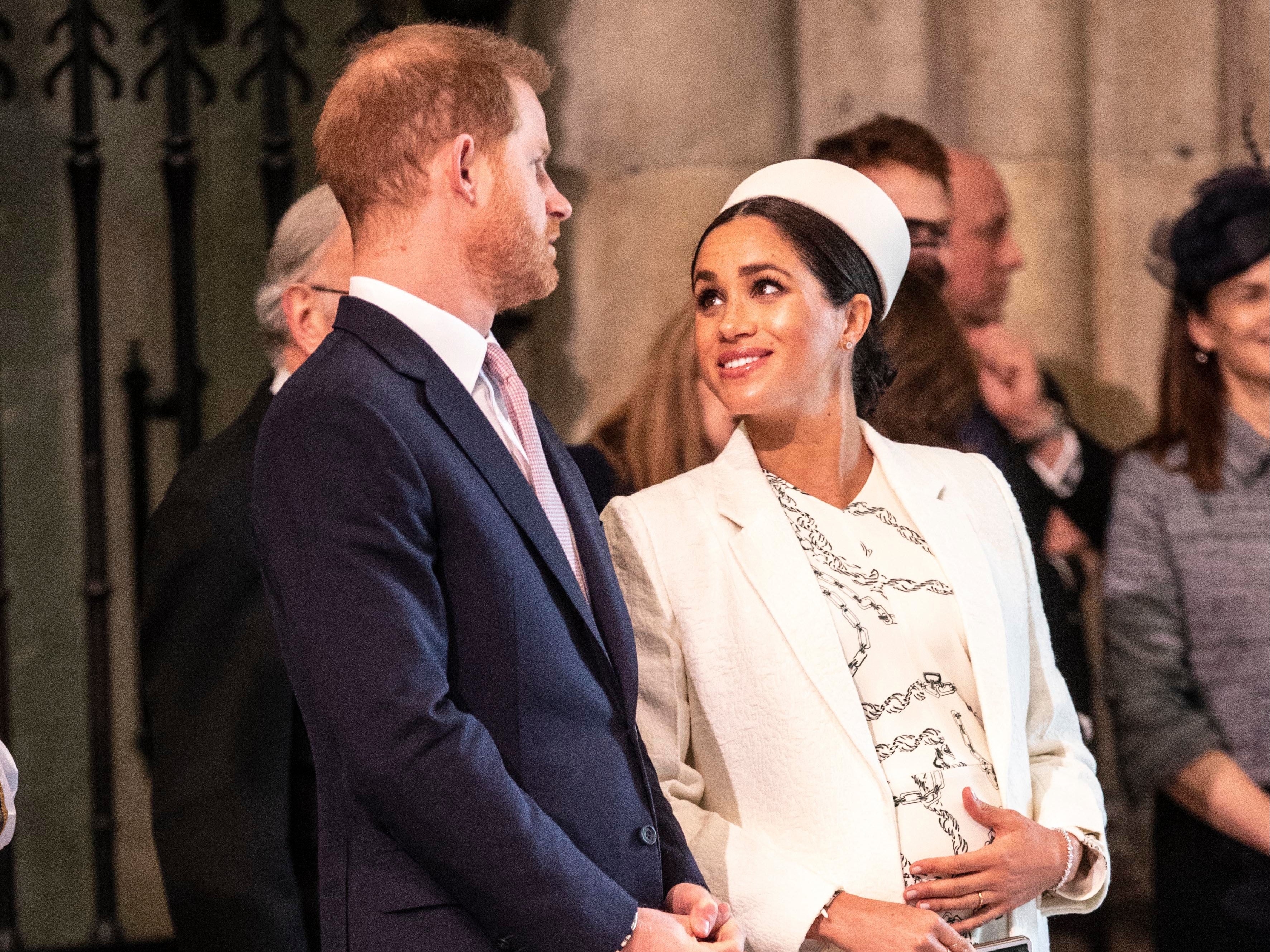  Harry y Meghan Markle se unirán a Selena Gomez y Jennifer Lopez por el COVID-19