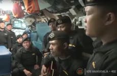 Revelan video de marinos indonesios que murieron en accidente del submarino, cantando una canción de despedida