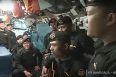 Revelan video de marinos indonesios que murieron en accidente del submarino, cantando una canción de despedida