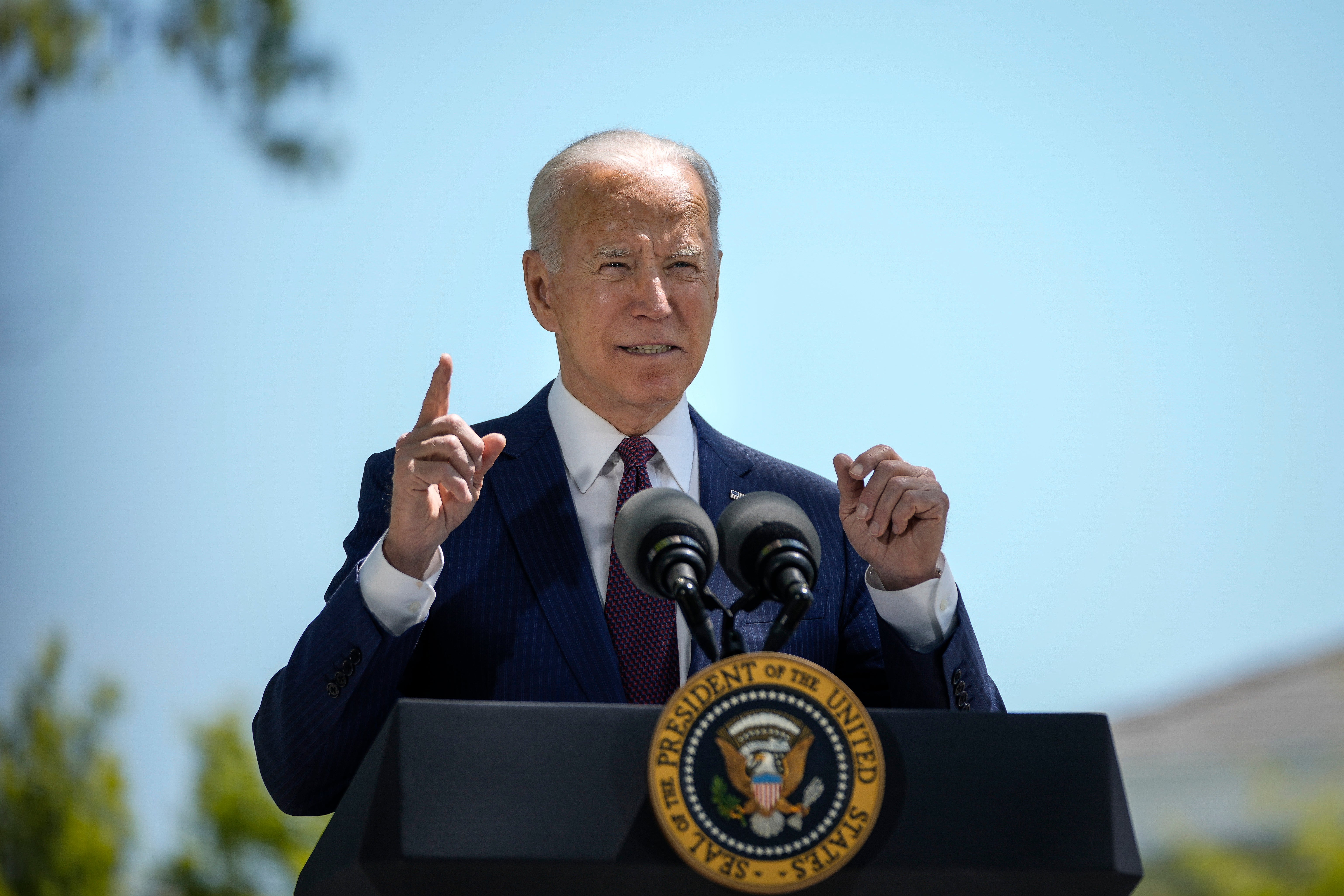 Biden propone preescolar universal, financiamiento para el cuidado de los niños y licencia por enfermedad