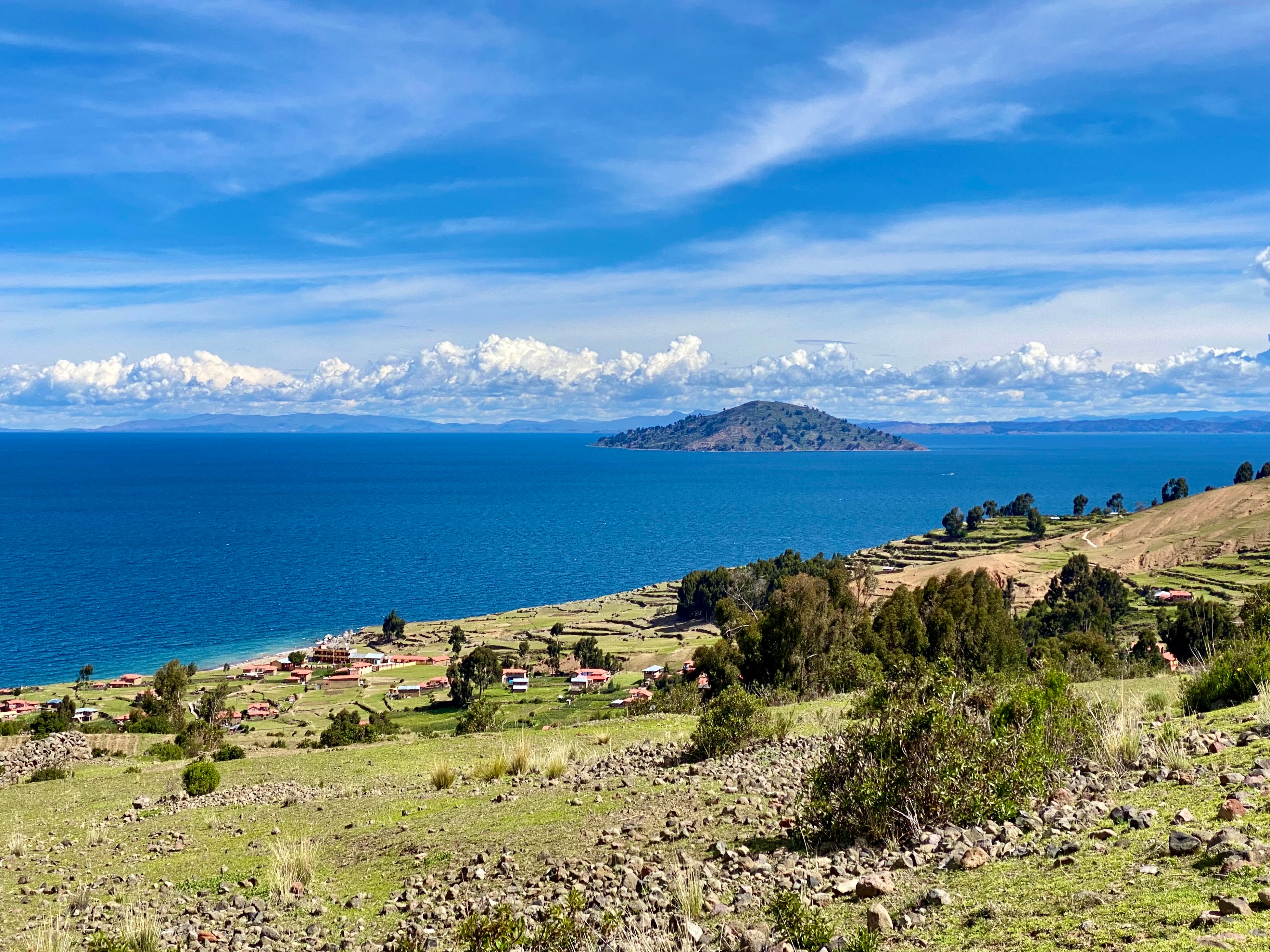 ¿Cómo una isla aislada en Perú sobrevivió a la pandemia y planea traer turistas de regreso?