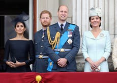 El príncipe Harry y Meghan Markle “felicitaron en privado” al príncipe William y Kate Middleton en su décimo aniversario