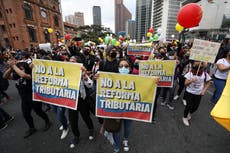 Colombia: Duque defiende subida de impuestos pese a marchas