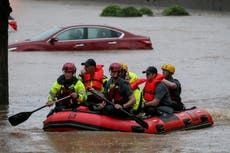 Viento y lluvia provocan inundaciones en el sur de EEUU