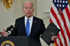 Biden se mete en la oposición republicana y los recortes de impuestos de Trump