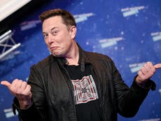 Elon Musk está recibiendo críticas mixtas por presentar un episodio de SNL que aún no ha sucedido