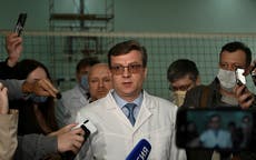 Exmédico jefe del hospital que trató a Navalny fue encontrado con vida después de su desaparición