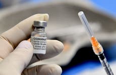 Mujer italiana recibió por error seis inyecciones de la vacuna contra el COVID-19