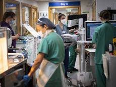 Tener una proporción mínima de enfermeras por paciente reduce el riesgo de muerte, afirma un nuevo estudio