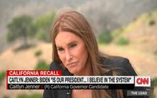 Caitlyn Jenner genera burlas en redes tras revelar que un “tipo llamado Lee” le explicó la economía de California