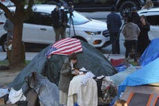 California: Newsom propone plan de viviendas para indigentes