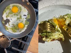 Cuatro formas de darle vida a la receta viral de huevos al pesto de TikTok
