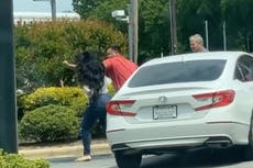 Cierre de Colonial Pipeline: los automovilistas se pelean en la estación de servicio mientras los cortes de combustible afectan a Carolina del Norte