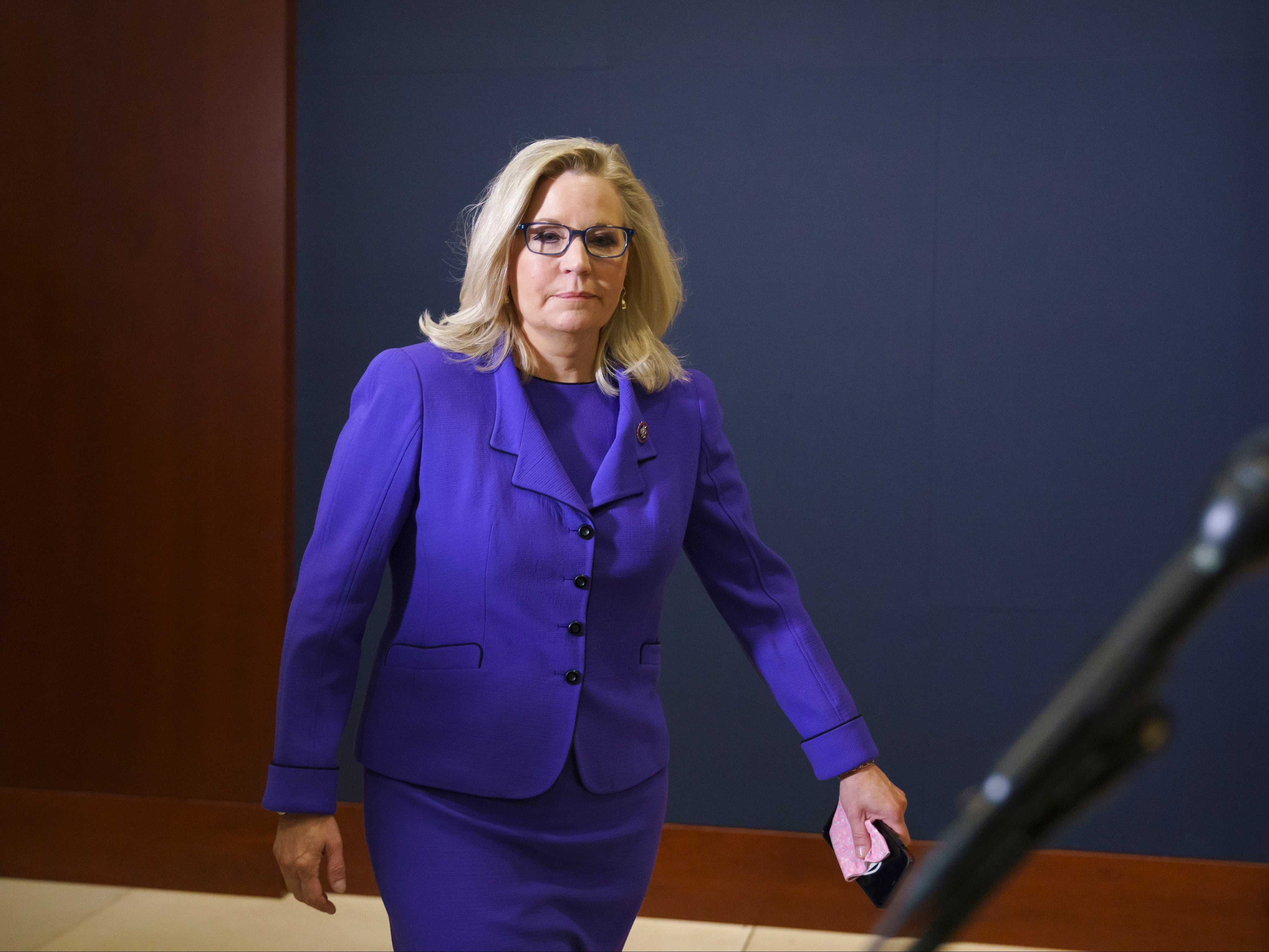 Liz Cheney dice que más legisladores habrían votado para acusar a Trump, pero “temieron por sus vidas”