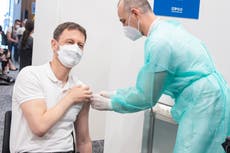 Eslovaquia mantendrá reservas de la vacuna de AstraZeneca