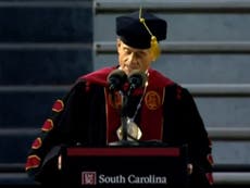 Presidente de la Universidad de Carolina del Sur renuncia después de plagiar un discurso de graduación