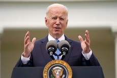 Biden se libera de la máscara por primera vez: “Hoy es un gran día para Estados Unidos”