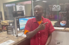 Sospechoso del tiroteo en Times Square niega haber estado en Nueva York en una extraña entrevista en la cárcel